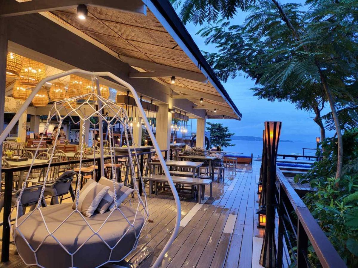 Fairways And Bluewater Boracay Hotel Balabag  Екстериор снимка