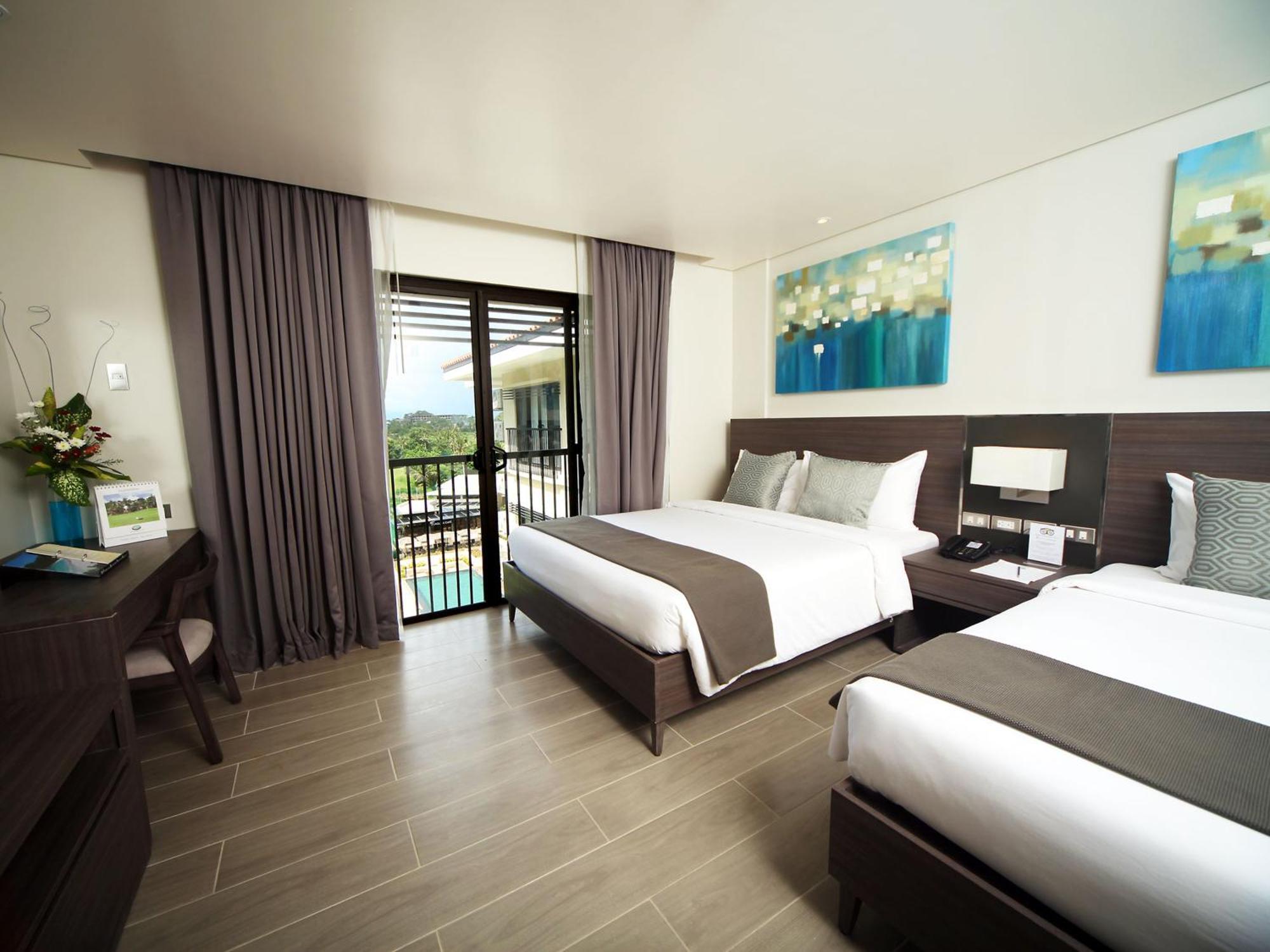 Fairways And Bluewater Boracay Hotel Balabag  Стая снимка
