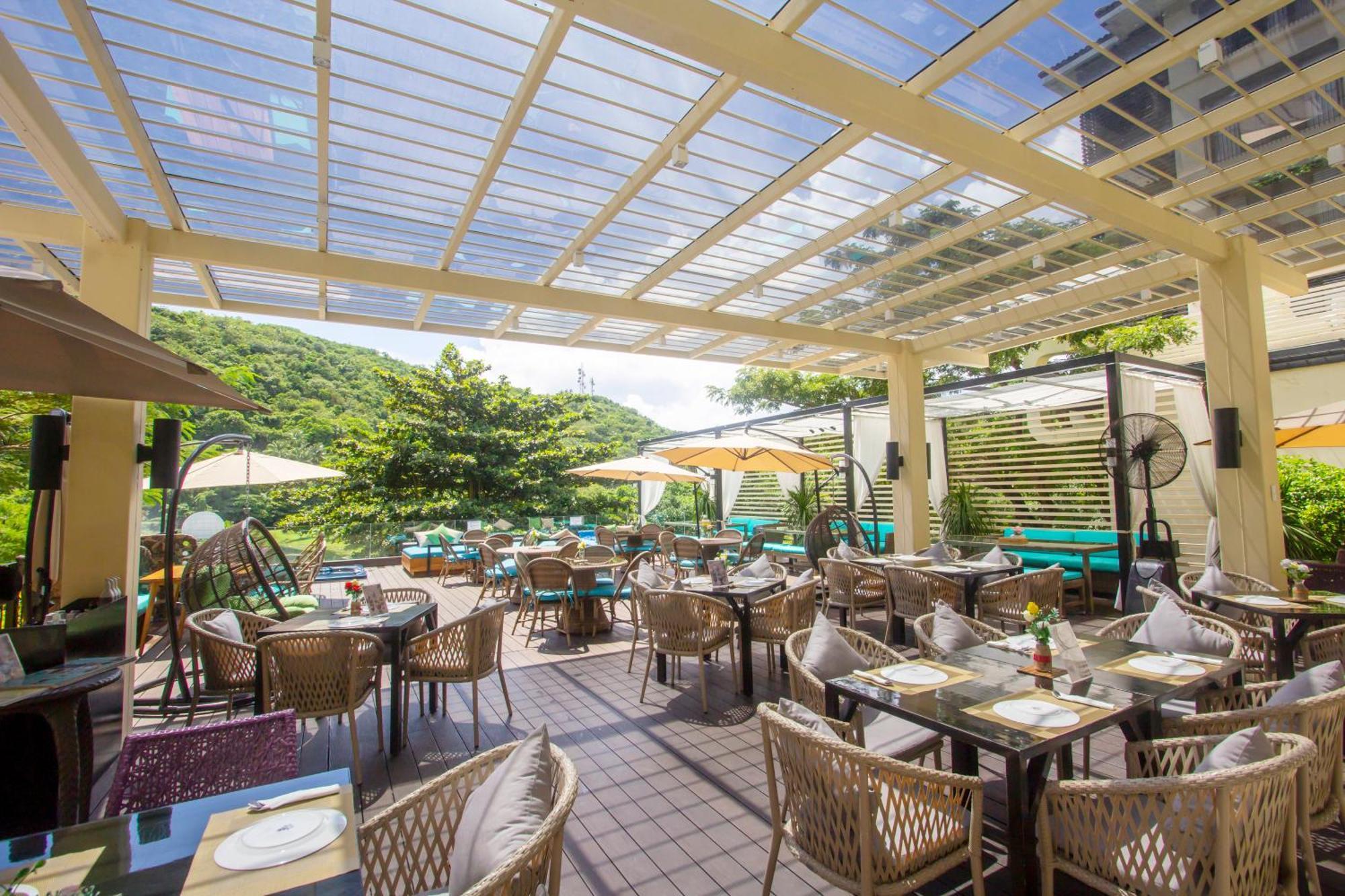 Fairways And Bluewater Boracay Hotel Balabag  Екстериор снимка