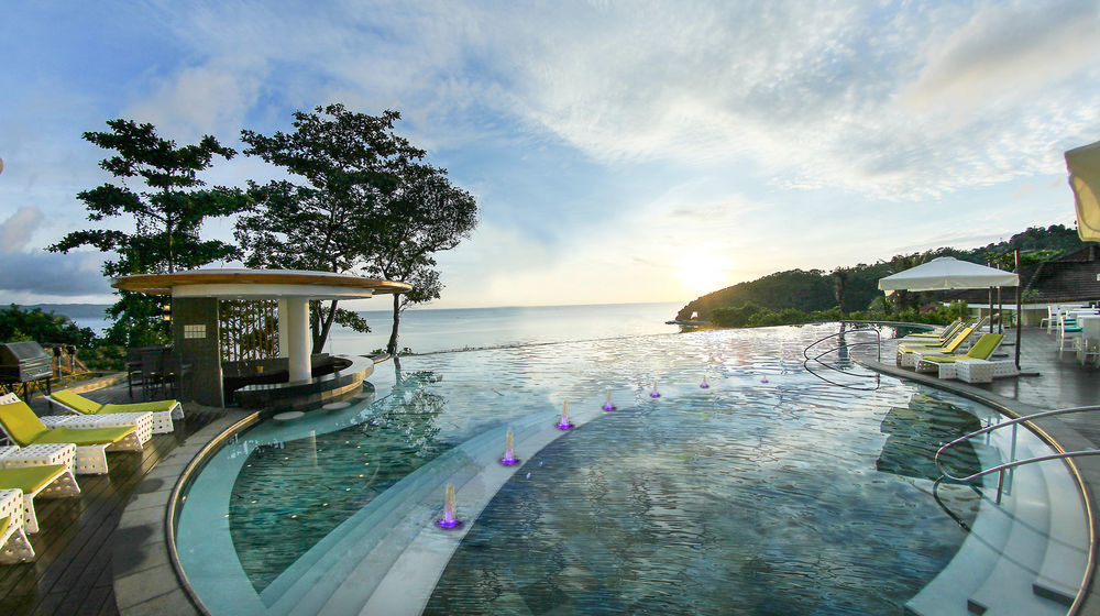 Fairways And Bluewater Boracay Hotel Balabag  Екстериор снимка